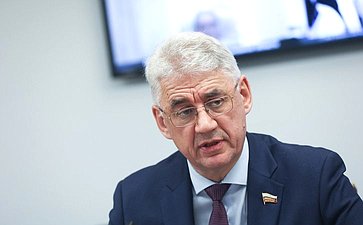 Виктор Калашникова