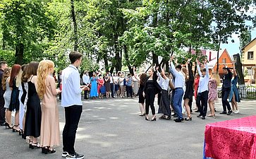 В Аннинском районе Воронежской области чествовали золотых медалистов
