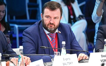 Дмитрий Ворона