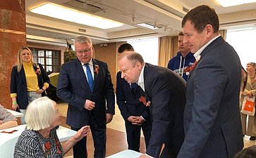 Виктор Шептий в ходе работы в регионе принял участие в Международной патриотической акции «Диктант Победы»
