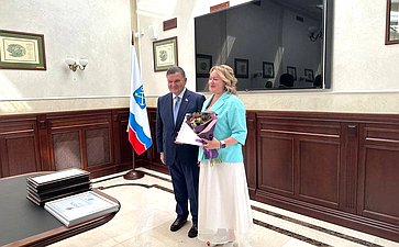 Сергей Перминов вручил награды СФ землякам в День Ленинградской области