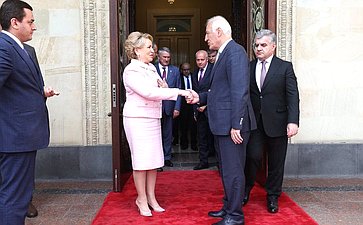 Встреча Председателя Совета Федерации Валентины Матвиенко и Президента Республики Армения Ваагна Хачатуряна