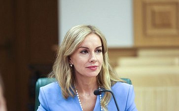 Круглый стол Комитета СФ по конституционному законодательству и государственному строительству «Регуляторная перезагрузка нотариата: основные подходы к актуализации законодательства Российской Федерации»