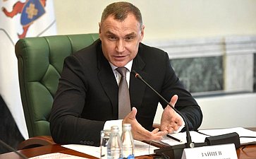В Йошкар-Оле состоялось расширенное заседание правительства Республики с участием парламентариев
