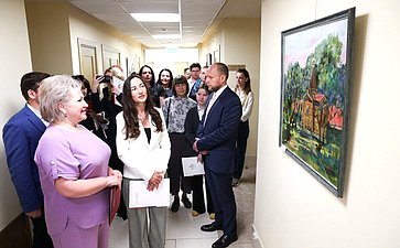 Презентация выставки работ наставников победителей Всероссийского художественного конкурса «Жизнь деленная на граммы»
