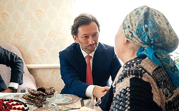 Максим Кавджарадзе помог восстановить дом блокадницы из Задонского района Липецкой области