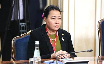 Валентина Матвиенко провела встречу с супругой Председателя Государственного административного совета, Премьер-министра Республики Союз Мьянма Чжу Чжу Хла