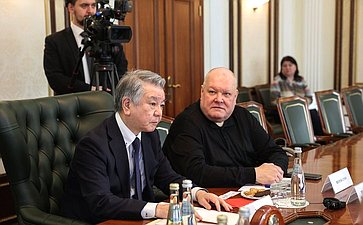 Владимир Джабаров провел встречу с председателем японской общественно-политической организации «Иссуйкай» Мицухиро Кимурой