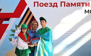 Участники культурно-образовательного проекта «Поезд Памяти» находятся в Городе-герое Москве