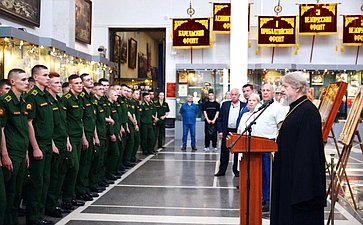 По инициативе Сергея Колбина была организована выставка «Небесные покровители Армии и Флота России»