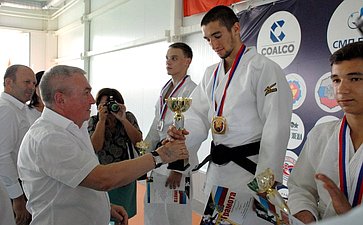 В Борцовском зале аула Урупского состоялся открытый турнир муниципального образования Успенский район по дзюдо