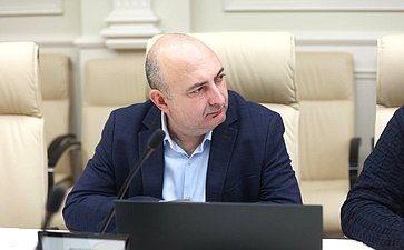 Круглый стол на тему «Права потребителей при оказании платных образовательных услуг»