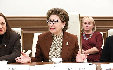 Галина Карелова