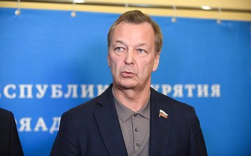 Андрей Яцкин
