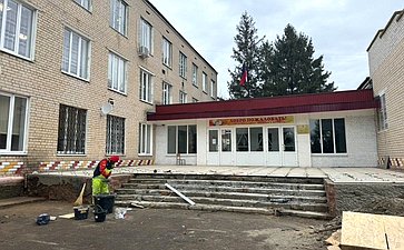 Игорь Кастюкевич посетил школу в поселке Лазурное Скадовского района