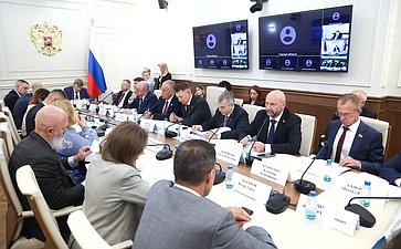Совещание Комитета СФ по аграрно-продовольственной политике и природопользованию «Кадровое обеспечение в АПК с применением цифровых технологий, робототехники и технологий искусственного интеллекта»