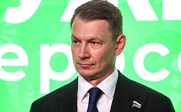 Александр Двойных