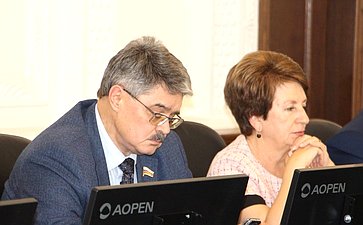 Совещание Комитета СФ по Регламенту и организации парламентской деятельности совместно с Комиссией СФ по мониторингу законодательства РФ
 в сфере государственного контроля (надзора) и муниципального контроля в РФ
