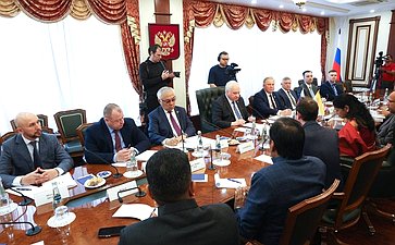 Встреча первого заместителя председателя Комитета СФ по международным делам Андрея Денисова с делегацией Республики Индии во главе с членом Народной палаты парламента Каниможи Карунанидхи