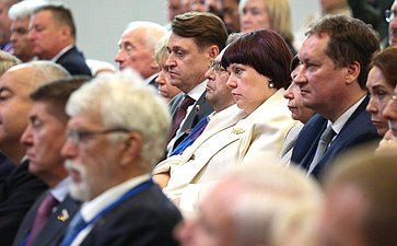 Пленарное заседание Х Парламентского форума «Историко-культурное наследие России»
