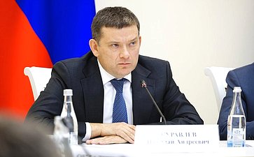 Николай Журавлев