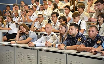 Любовь Глебова встретилась со студентами Севастопольского государственного университета