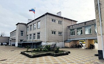 Игорь Кастюкевич посетил школу в поселке Верхний Рогачик