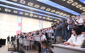 Участие первого заместителя Председателя Совета Федерации Андрея Яцкина в Межрегиональном студенческом слете «Будущее Приазовья»