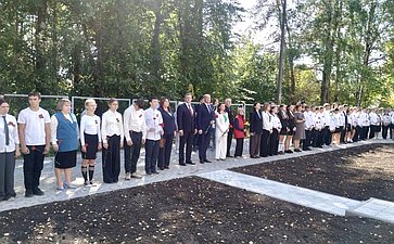 Андрей Епишин принял участие в открытии Памятного знака Герою Советского Союза Сергею Ушакову