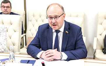 Василий Иконников