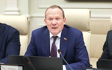 Виктор Зобнев