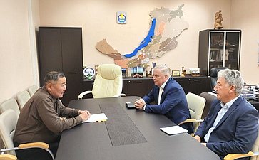 Вячеслав Наговицын обсудил развитие туристической инфраструктуры на Байкале