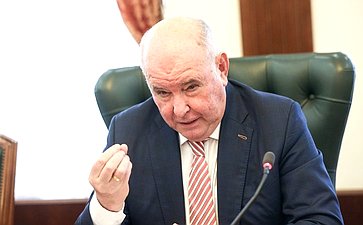 Григорий Карасин
