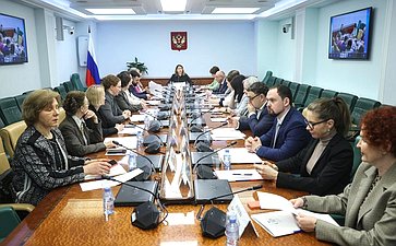 Парламентарии обсудили вопросы доступности в регионах РФ лечебного питания для детей с ограниченными возможностями здоровья