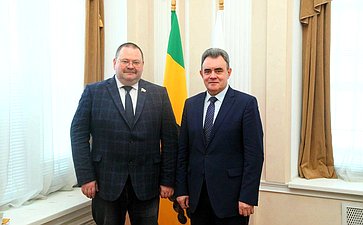 Олег Мельниченко провел рабочую встречу с руководством Законодательного Собрания области