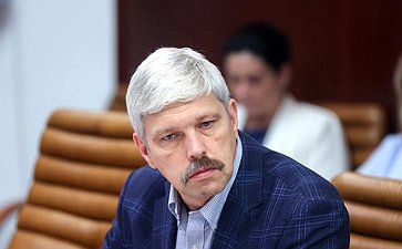 Заседание секции «Цифровая промышленность» Совета по развитию цифровой экономики при СФ «Распространение Российских цифровых платформ и продуктов»