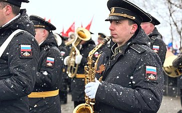 Татьяна Сахарова и Елена Дягилева в рамках региональной недели приняли участие в мероприятиях, приуроченных к 80-й годовщине Великой Победы