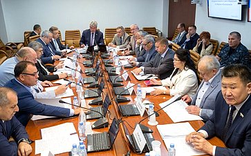 В. Бондарев провел заседание Комитета СФ по обороне и безопасности