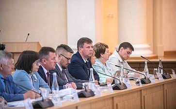 Выездное заседание Комитета СФ по науке, образованию и культуре «Целевое обучение как эффективный механизм подготовки кадров и их закрепления на рынке труда: опыт Смоленской области»