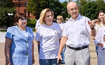 Сенаторы посетили предприятия народных художественных промыслов г. Суздаля