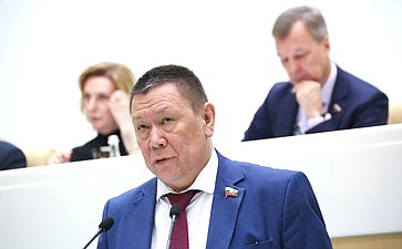 Григорий Ледков