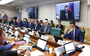 Расширенное заседание Комитета Совета Федерации по экономической политике (в рамках Дней Брянской области в Совете Федерации)