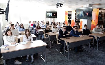 В стенах Российской академии народного хозяйства и государственной службы при Президенте РФ состоялась встреча студентов с сенатором Российской Федерации Сахамином Афанасьевым
