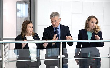 Сенаторы посетили Центр физкультурной и спортивной работы «Олимпия» Тюменского муниципального района