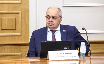 Ильяс Умаханов
