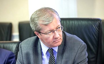 Заседание Комитета Совета Федерации по Регламенту и организации парламентской деятельности