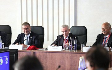 Сенаторы РФ приняли участие в секционном заседании №1 «Политико-правовые аспекты евразийской безопасности»