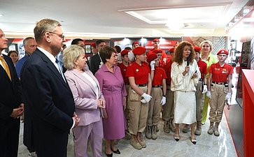 Открытие в Совете Федерации выставки «Великие книги Великой Победы. Должен знать каждый»