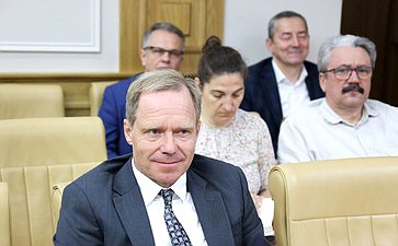 Андрей Кутепов