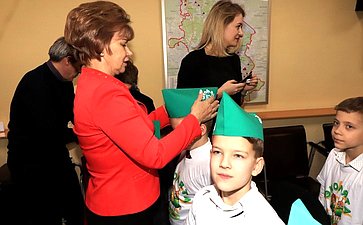 Татьяна Гигель и Владимир Зотов в муниципальном округе Мытищи приняли участие в акции посвящения ребят в «Эколята»